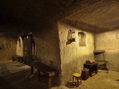 Guide with Wirt Artna