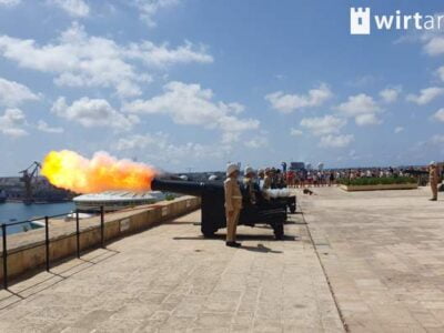 Guide with Wirt Artna